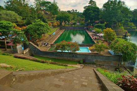 Narmada Water Palace