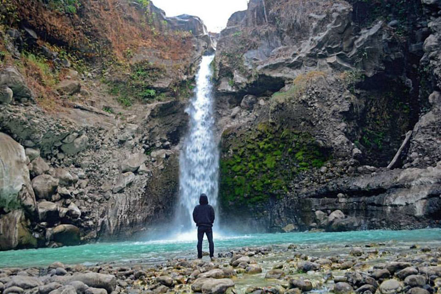 Telaga Madu waterfall Sembalun lawang