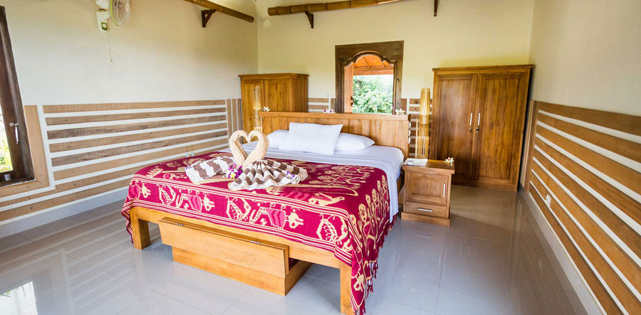 Hotels accommodation in Senaru Village Mount Rinjani