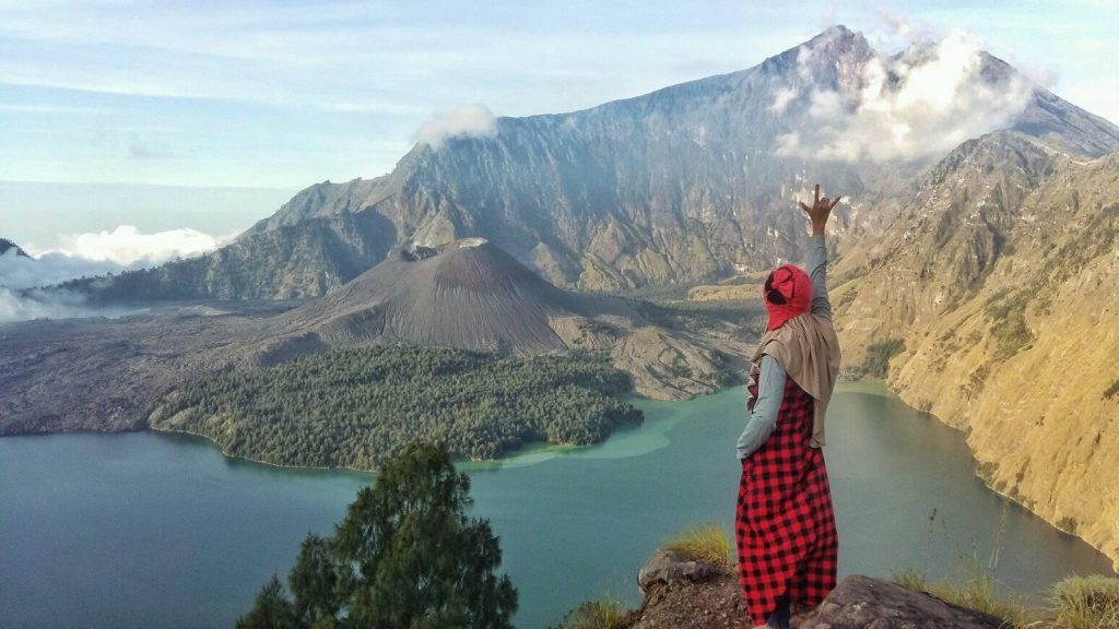 Hiking Mount Rinjani package 2 days 1 nights start climb from Aik Berik village or Benang Stokel North Batukliang Middle Lombok Indonesia